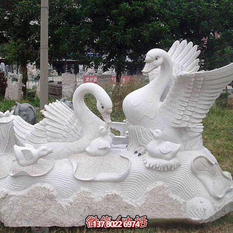 創(chuàng)意企鵝雕塑，點綴你的公園廣場