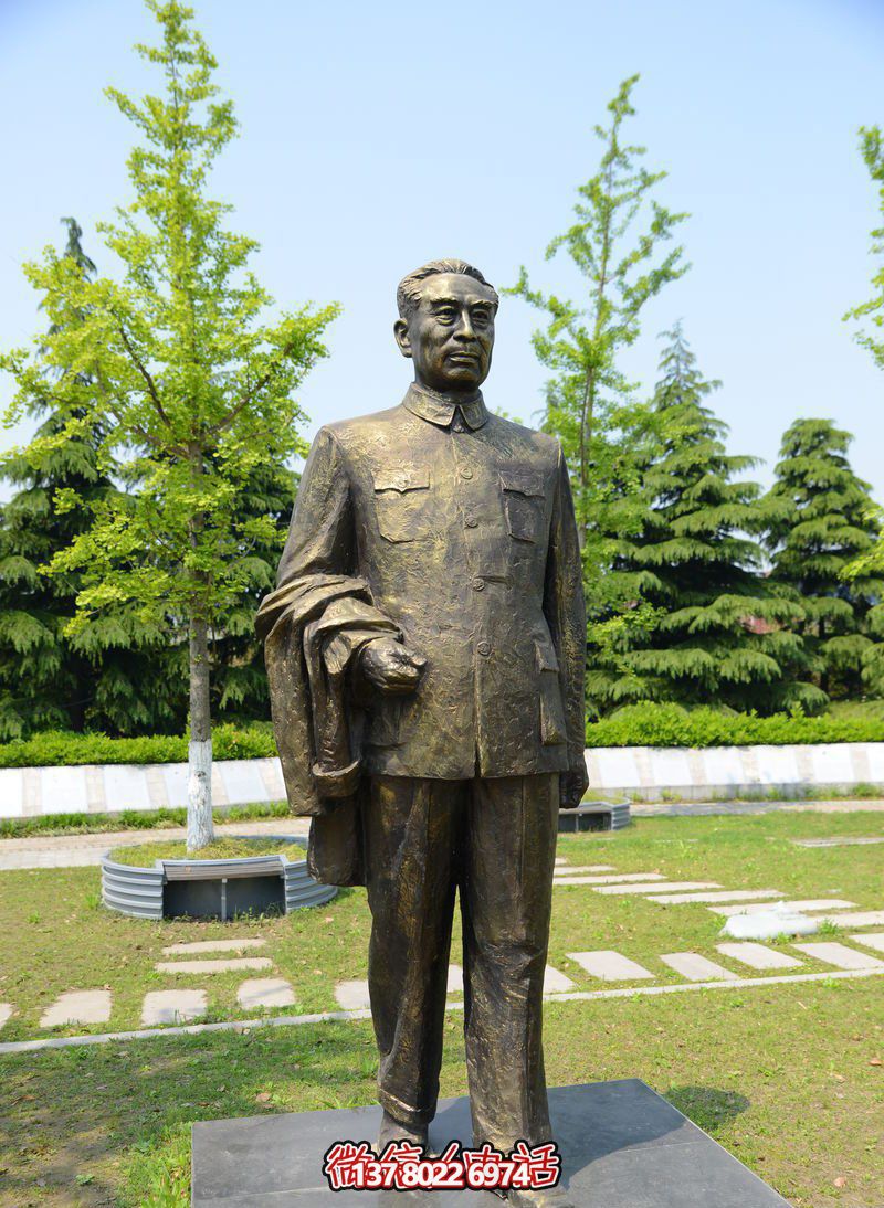 紀(jì)念周恩來(lái)偉人雕塑，緬懷歷史，見證輝煌