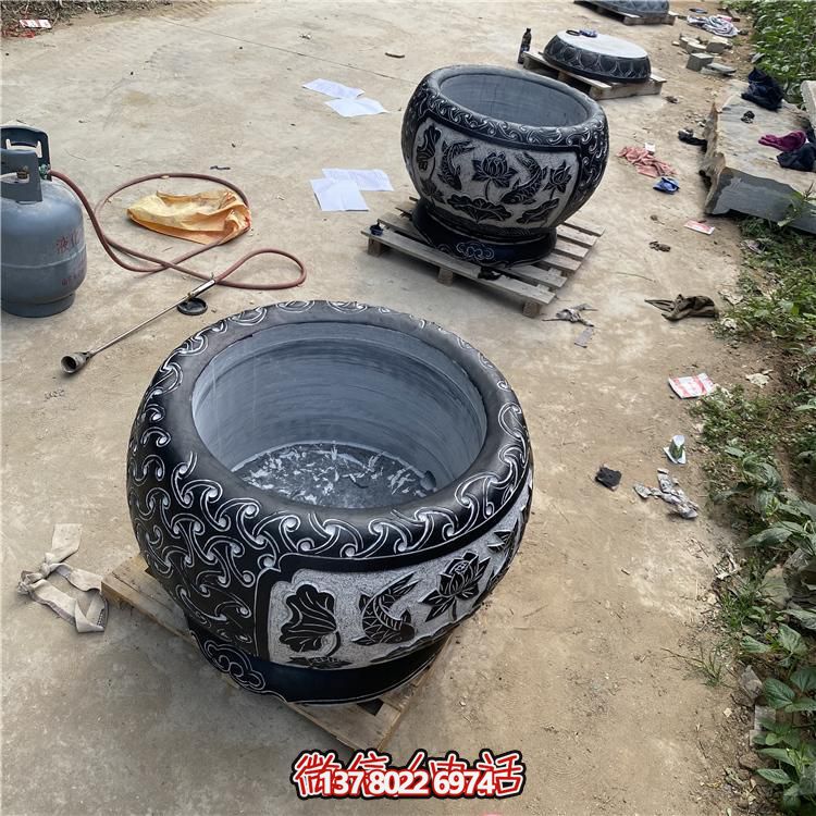 精美大理石養(yǎng)魚水缸，為您的景點增添美感