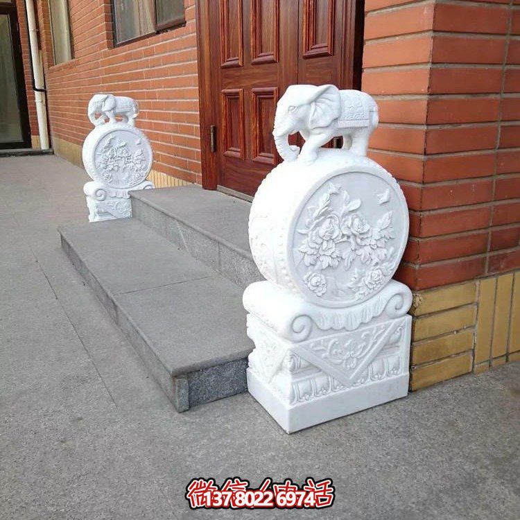 浪漫經(jīng)典，精致雕刻吉祥小象抱鼓石