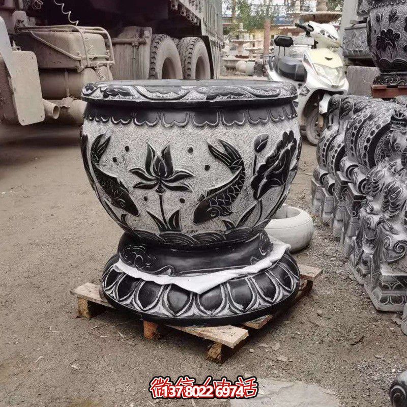 雅致雙魚石雕花盆，為您的庭院增添藝術(shù)氣息