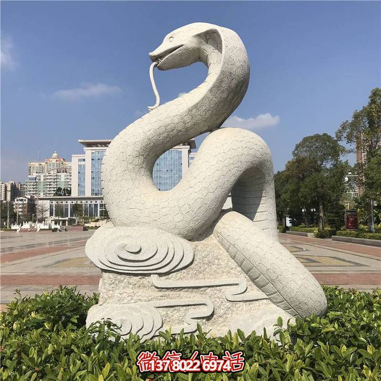 傳統(tǒng)風(fēng)格大理石蛇雕塑，擺放于廣場，給您帶來完美視覺享受