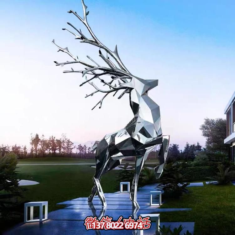 不銹鋼幾何形鏡面彩繪擺件，為校園景觀戶外售樓處帶來(lái)時(shí)尚美感