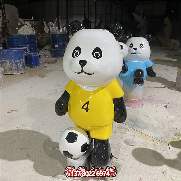 足球旅游景區(qū)，讓你玩轉(zhuǎn)卡通公仔和雕塑