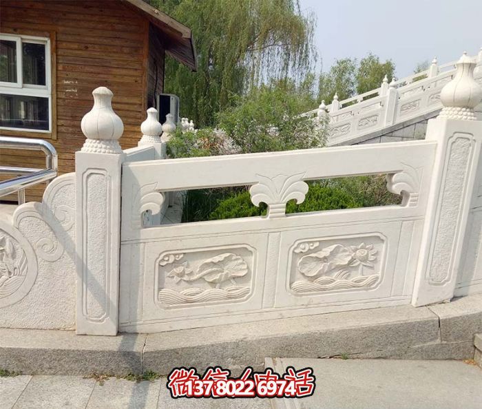 精美雕塑欄桿，提升公園景區(qū)入口環(huán)境