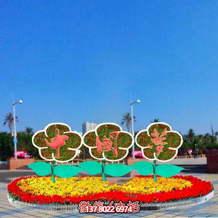 仿真動(dòng)物雕塑，點(diǎn)亮園林綠化景觀