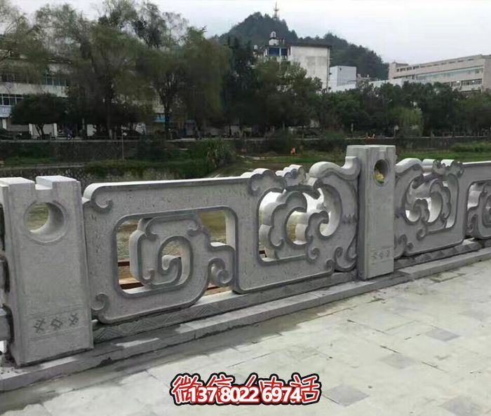 復(fù)古鏤空花紋欄桿，防護(hù)河道街邊青石