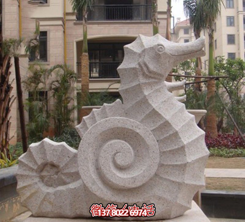 海馬創(chuàng)意石雕，點(diǎn)綴街道邊