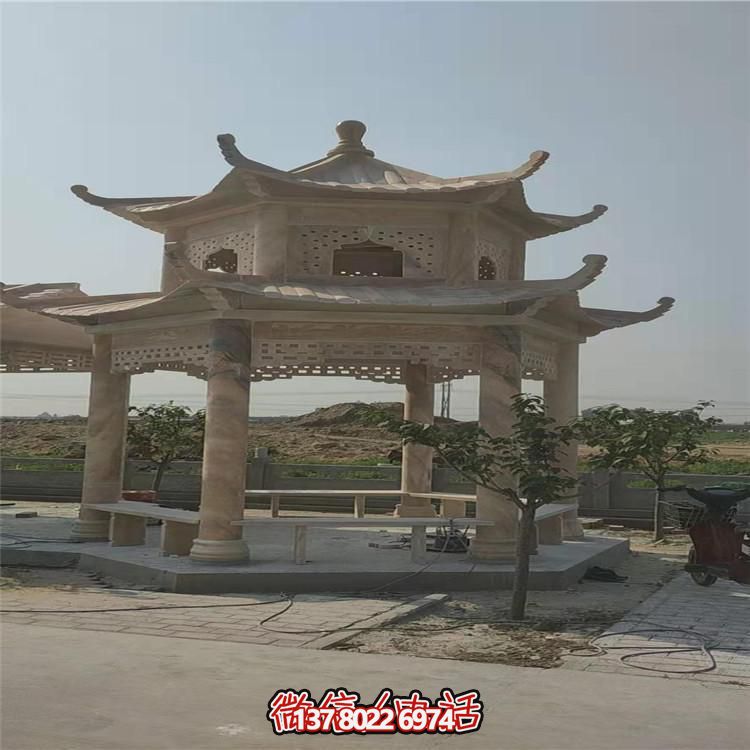 雙層紅雕涼亭，觀賞絕美晚霞，享受乘涼樂(lè)趣