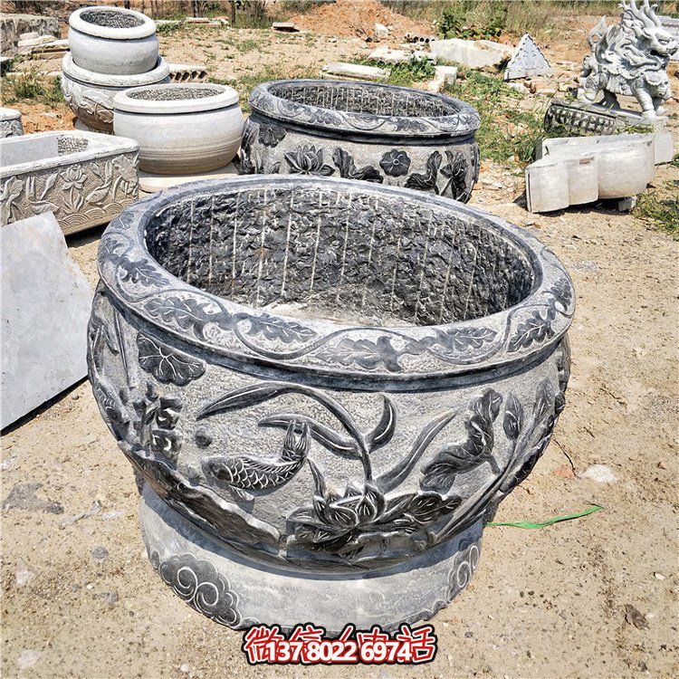 仿古青石水缸魚(yú)缸安放荷花刻飾鯉魚(yú)