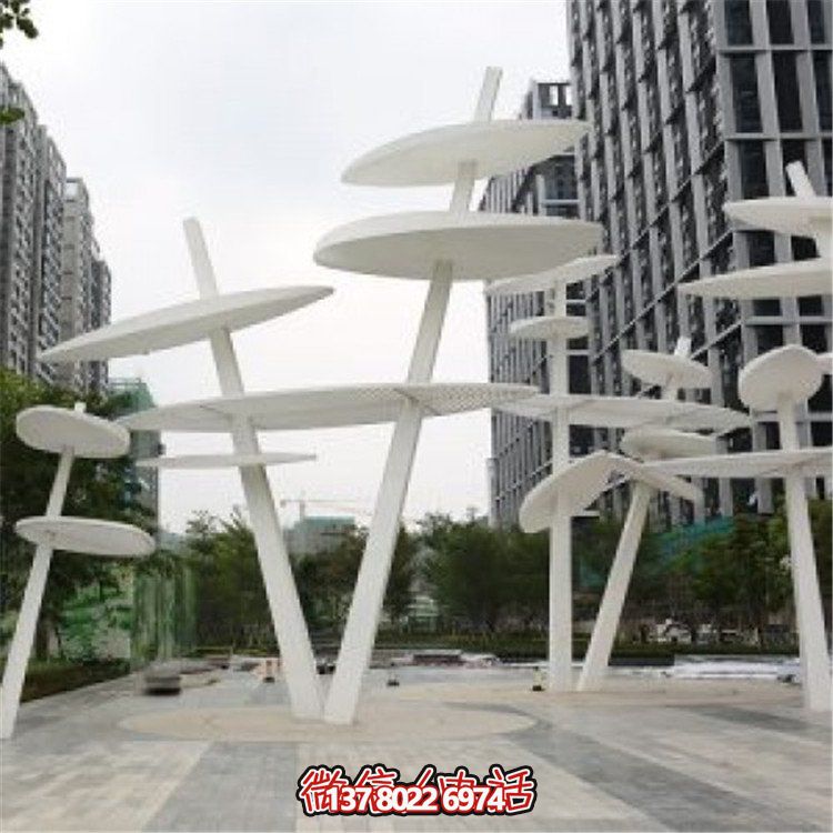 精美不銹鋼雕塑，點(diǎn)綴大型房地產(chǎn)廣場(chǎng)城市園林景觀