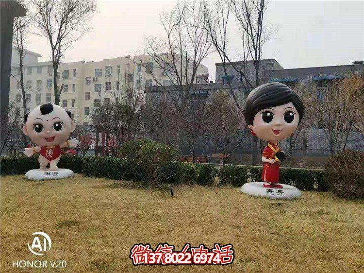 藝術(shù)玻璃鋼雕塑，點綴美麗園林景觀