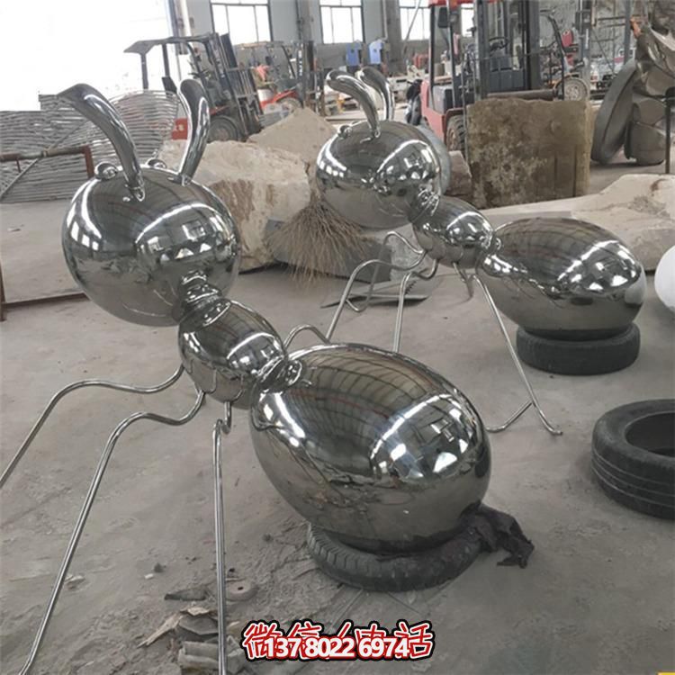 不銹鋼動(dòng)物雕塑，點(diǎn)綴公園景觀