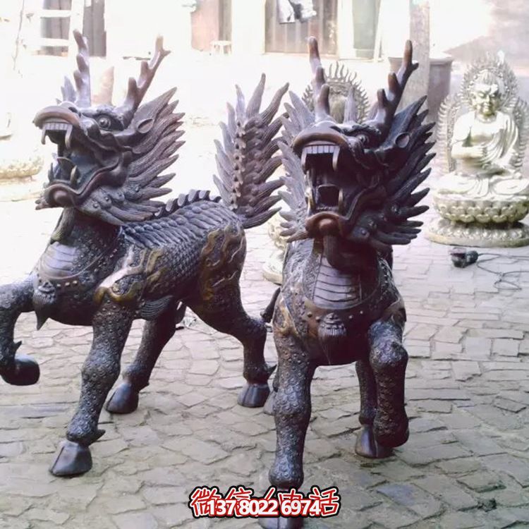 不銹鋼雕塑——精美的麒麟，奔跑、吼叫的象征