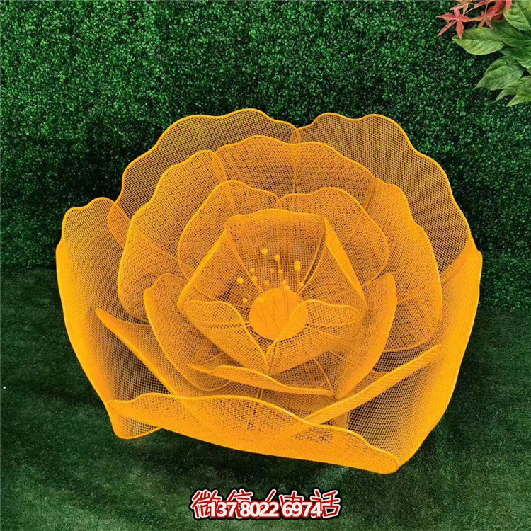 精美不銹鋼鏤空?qǐng)@林花朵擺件