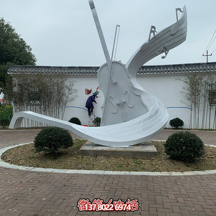 不銹鋼景觀大提琴雕塑，饋贈(zèng)戶外廣場
