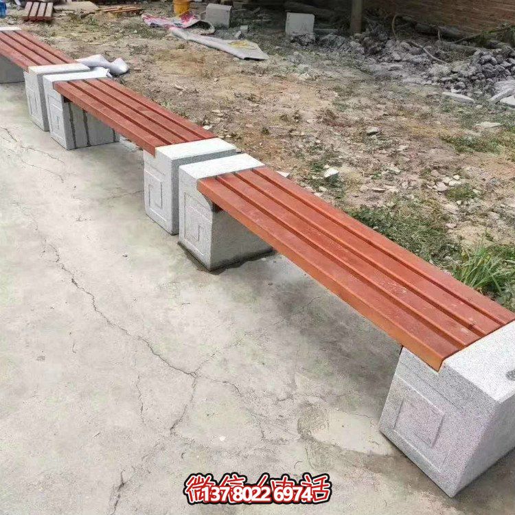 大理石仿木形石凳，點(diǎn)綴校園草坪