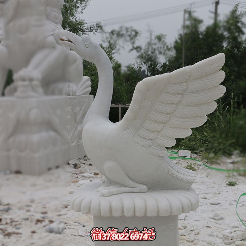 戶(hù)外漢白玉石雕展翅飛翔的天鵝雕塑 戶(hù)外漢白玉石雕展翅飛翔的天鵝雕塑