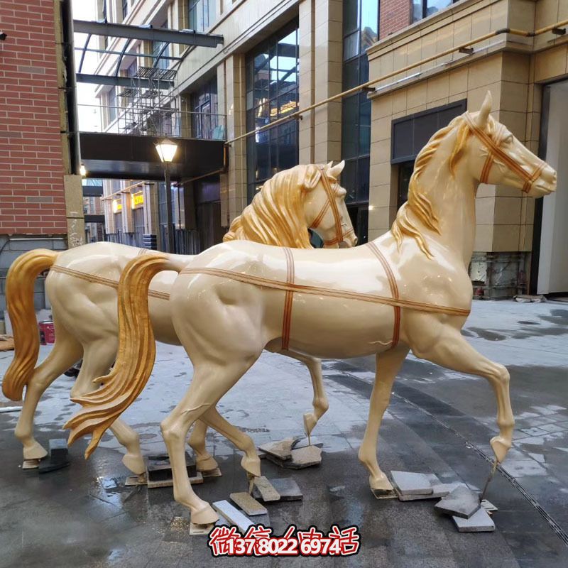 城市街道玻璃鋼大型動(dòng)物馬雕塑 城市街道玻璃鋼大型動(dòng)物馬雕塑