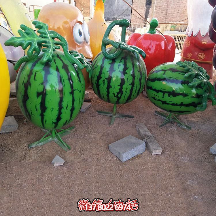 玻璃鋼仿真西瓜，大西瓜雕塑擺件